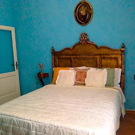Retro Bed and breakfast