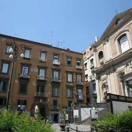 Retro Oda ve Kahvaltı *