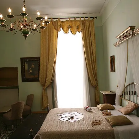 Oda ve Kahvaltı Retro *