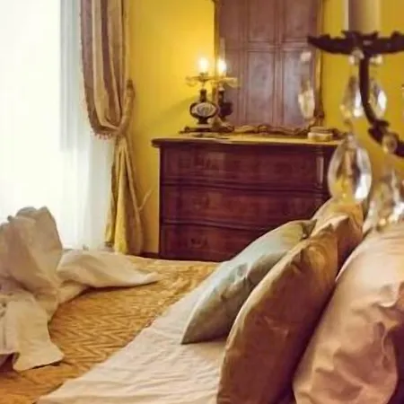 Bed & Breakfast Retro Naples