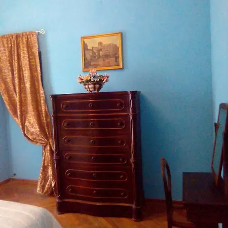 Bed and breakfast Retro Nápoles