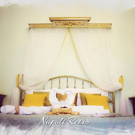 Retro Νάπολη